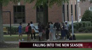 Students ‘fall’ into the autumnal season