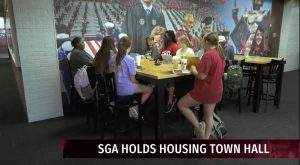 Housing department and SGA discuss on-campus residents’ concerns during town hall
