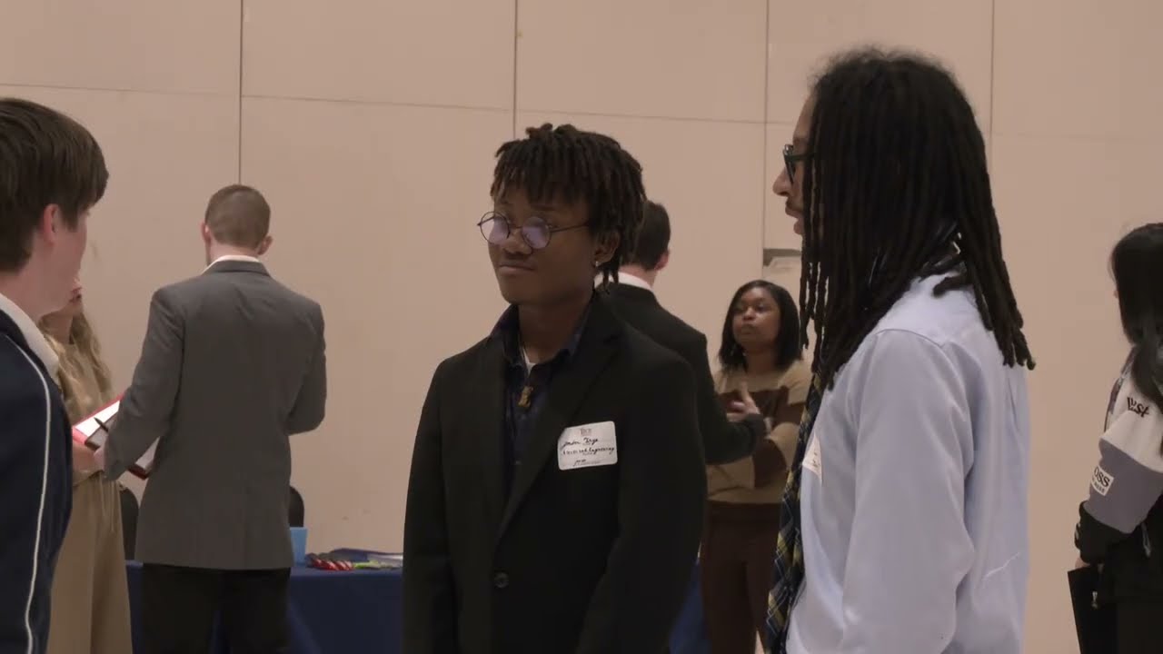 Career Services Connects Troy Students to Future Employers