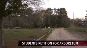 Students start a petition to make the Arboretum more accessible