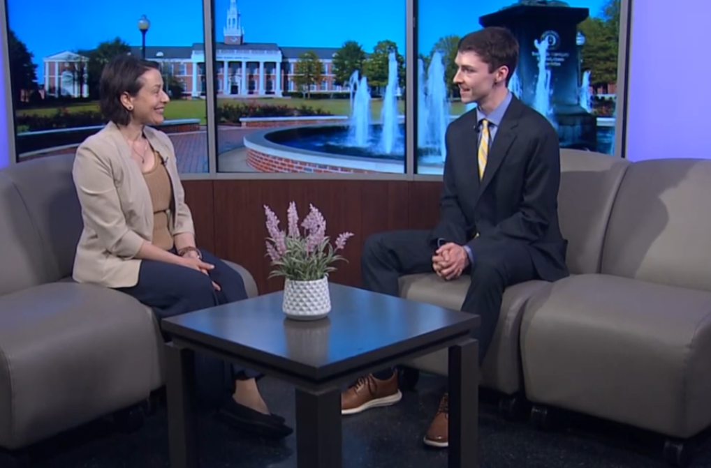 Visiting professor describes opportunities provided by Fulbright ...
