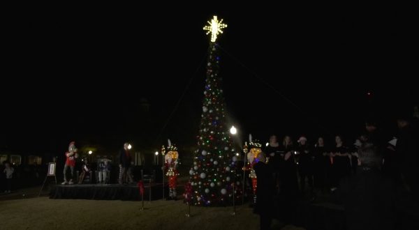 University holds bigger and brighter Christmas Tree Lighting
