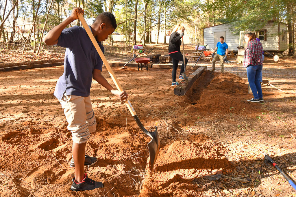 TROY students giving back through ongoing service at Troy Elementary