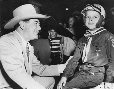 Brown and Soap box Derby winner, 1953. (Hugh Spann Collection, Wiregrass Archives)