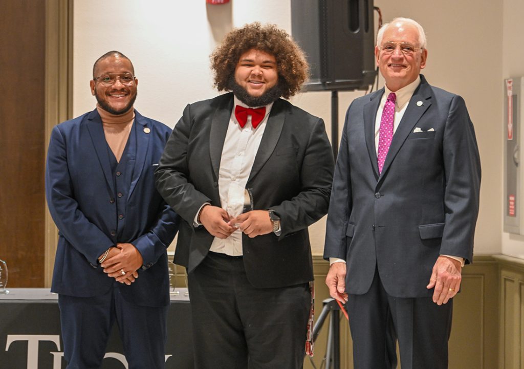 Malachi Everett, center, with Luke Jones and Chancellor Hawkins