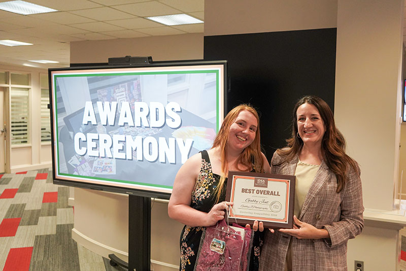 Senior Gabby Jent, of Jasper, receives Best Overall from IDEA Bank Director Lynne George.