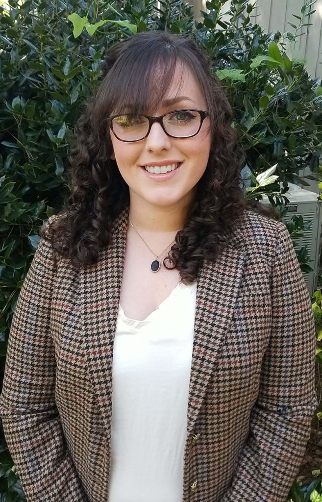  headshot of Laura King