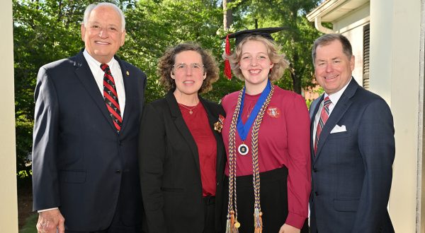 Mother and daughter graduate TROY together in Spring Commencement, become the third and fourth generation of teachers